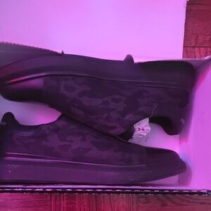 KARL LAGERFELD MENS CAMOUFLAGE LACELESS SNEAKERS